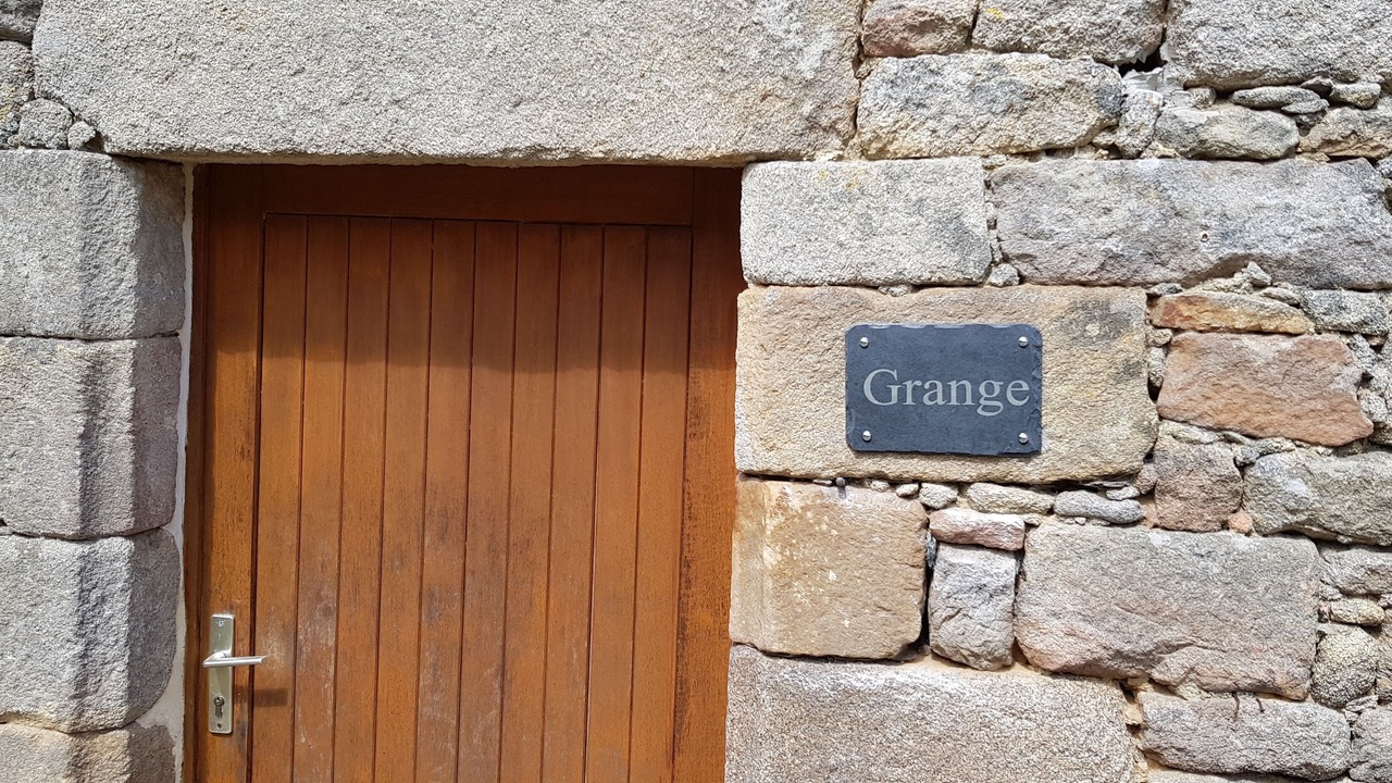 Photo of Outdoor in Megrit