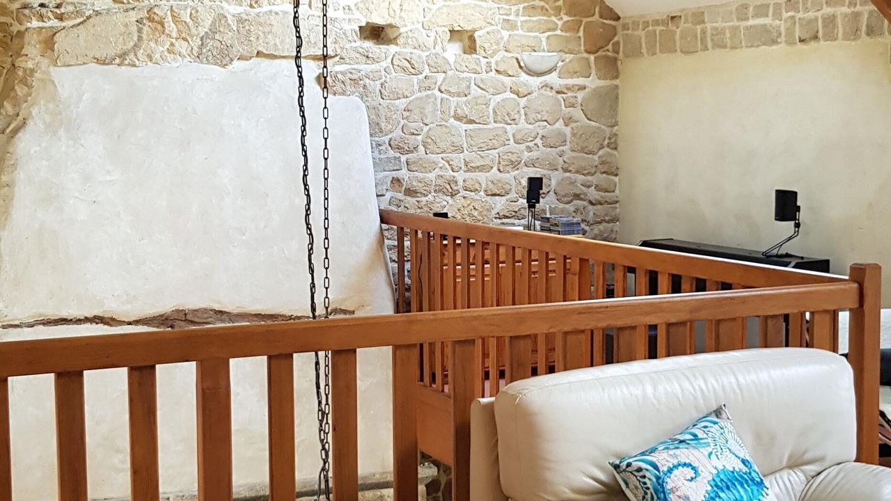 Photo of Livingroom in Megrit