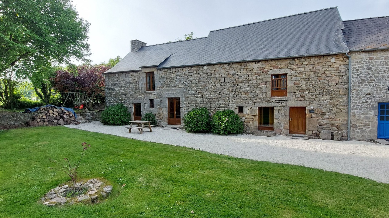 Photo of Outdoor in Megrit