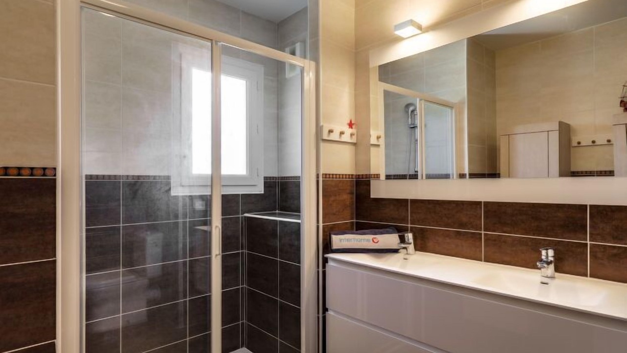 Photo of Bathroom in Le Dramont