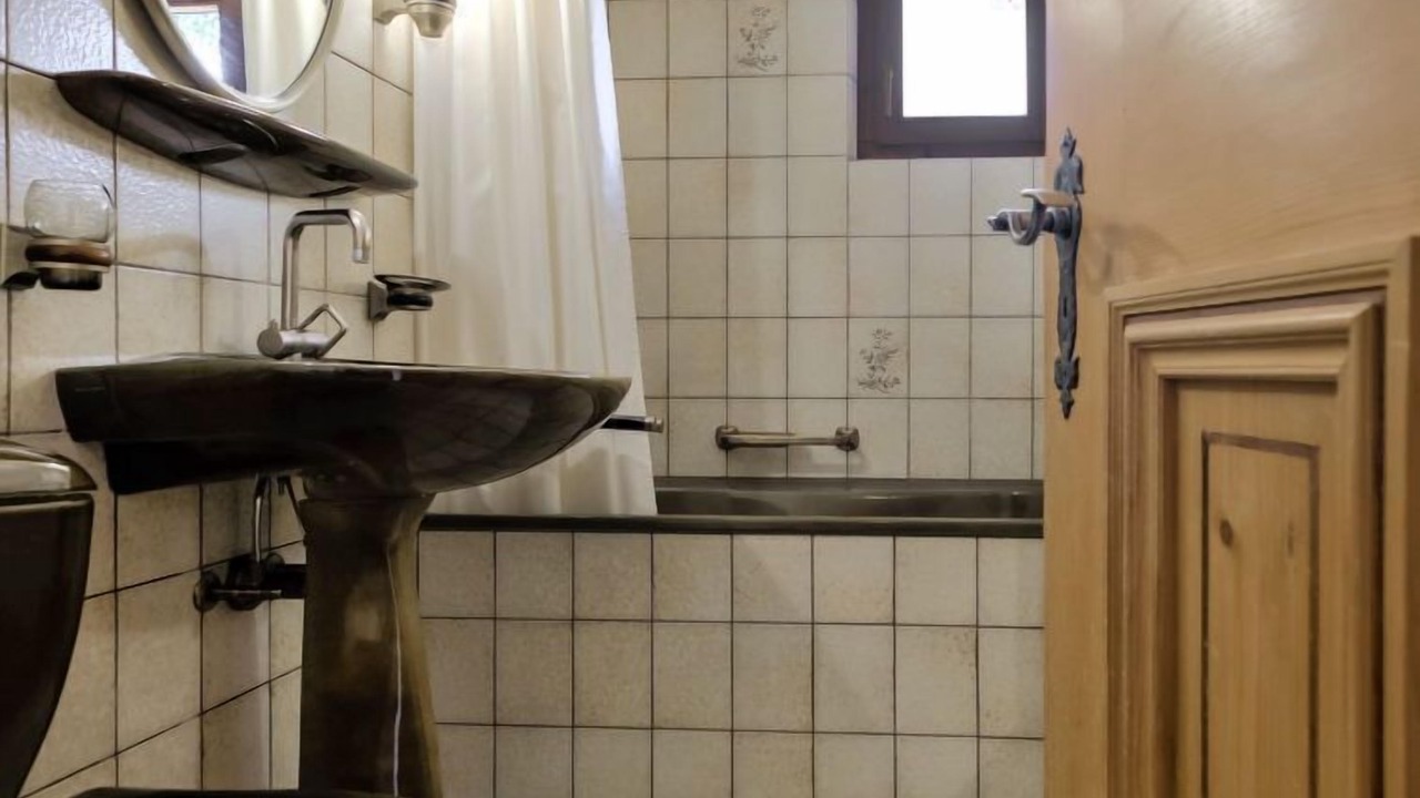 Photo of Bathroom in La Punt-Chamues-ch