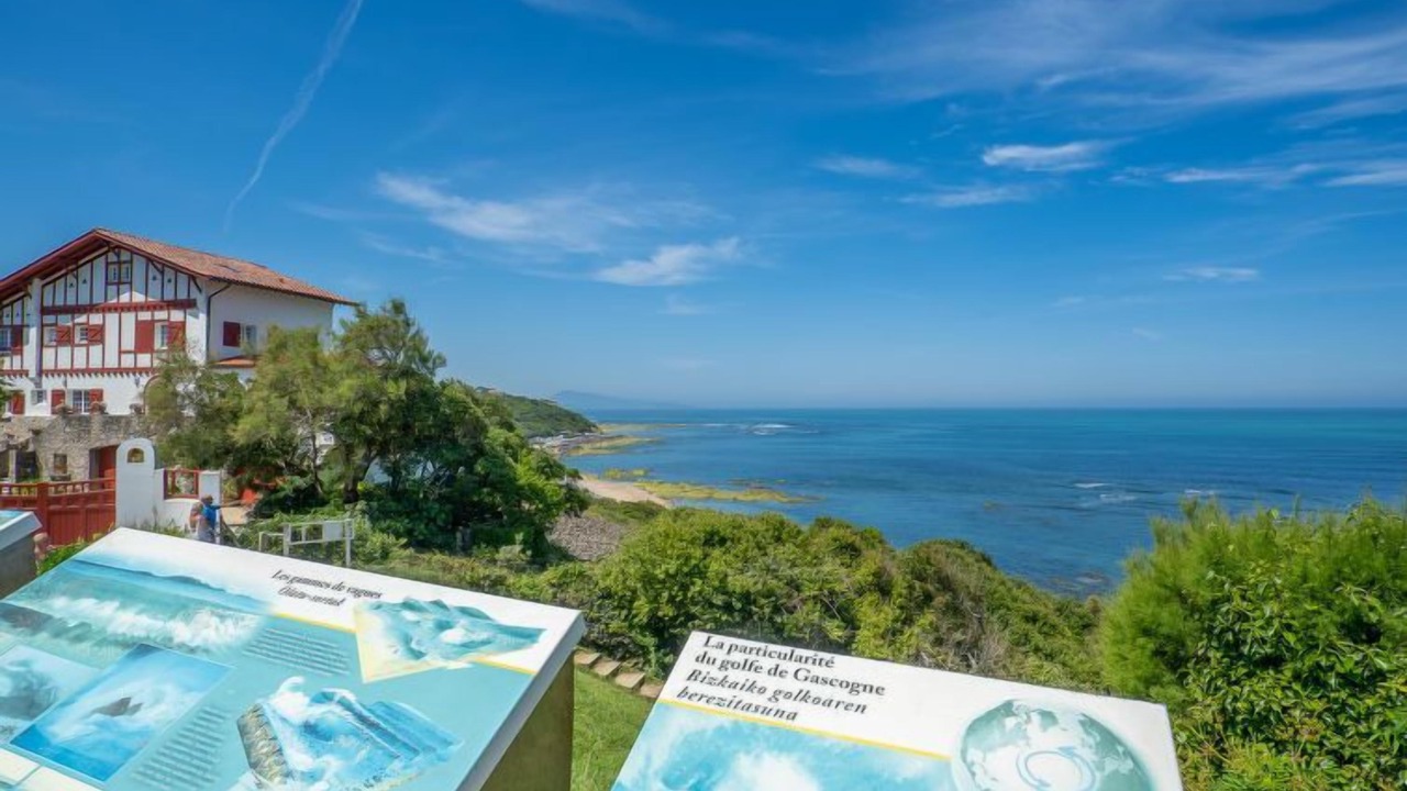 Photo of Others in Bidart