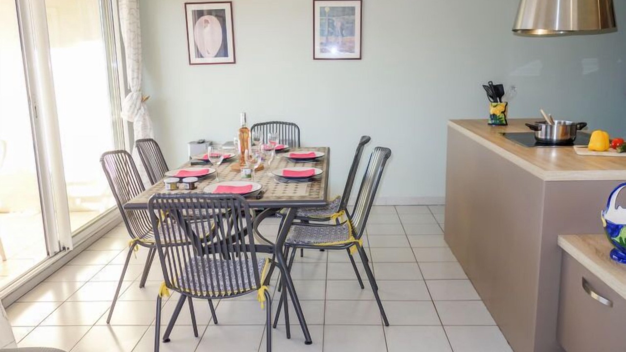 Photo of Bedroom in Le Grau-Du-Roi