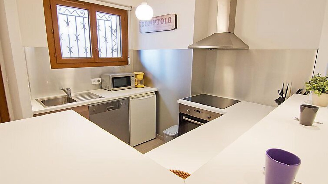 Photo of Bedroom in Saint-Aygulf