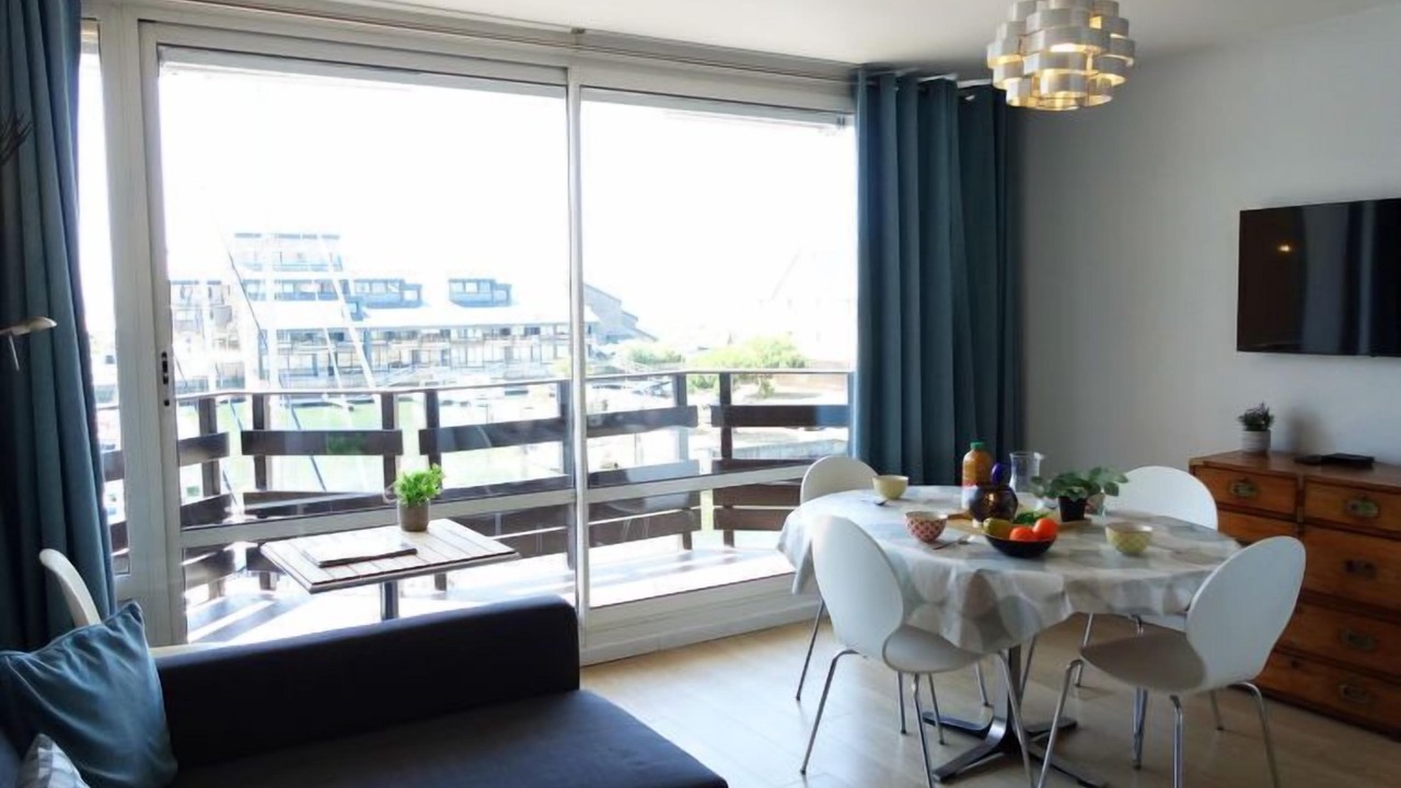 Photo of Livingroom in Deauville