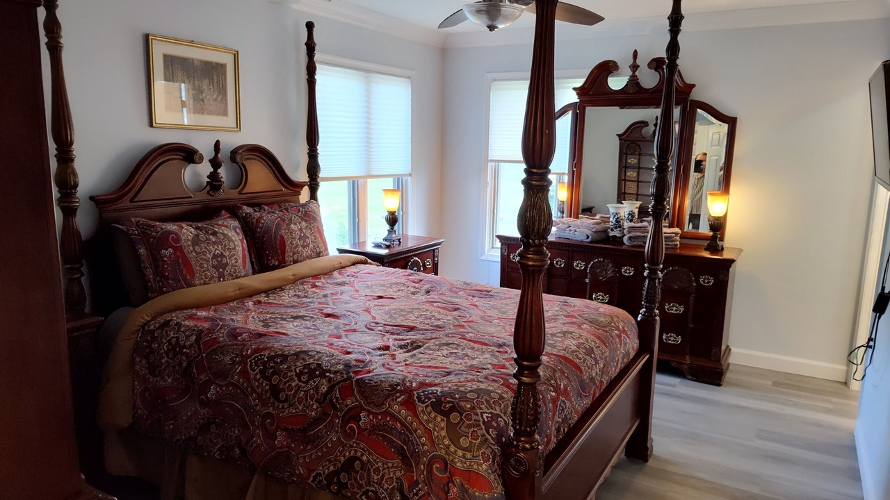 Photo of Bedroom in Marion Station