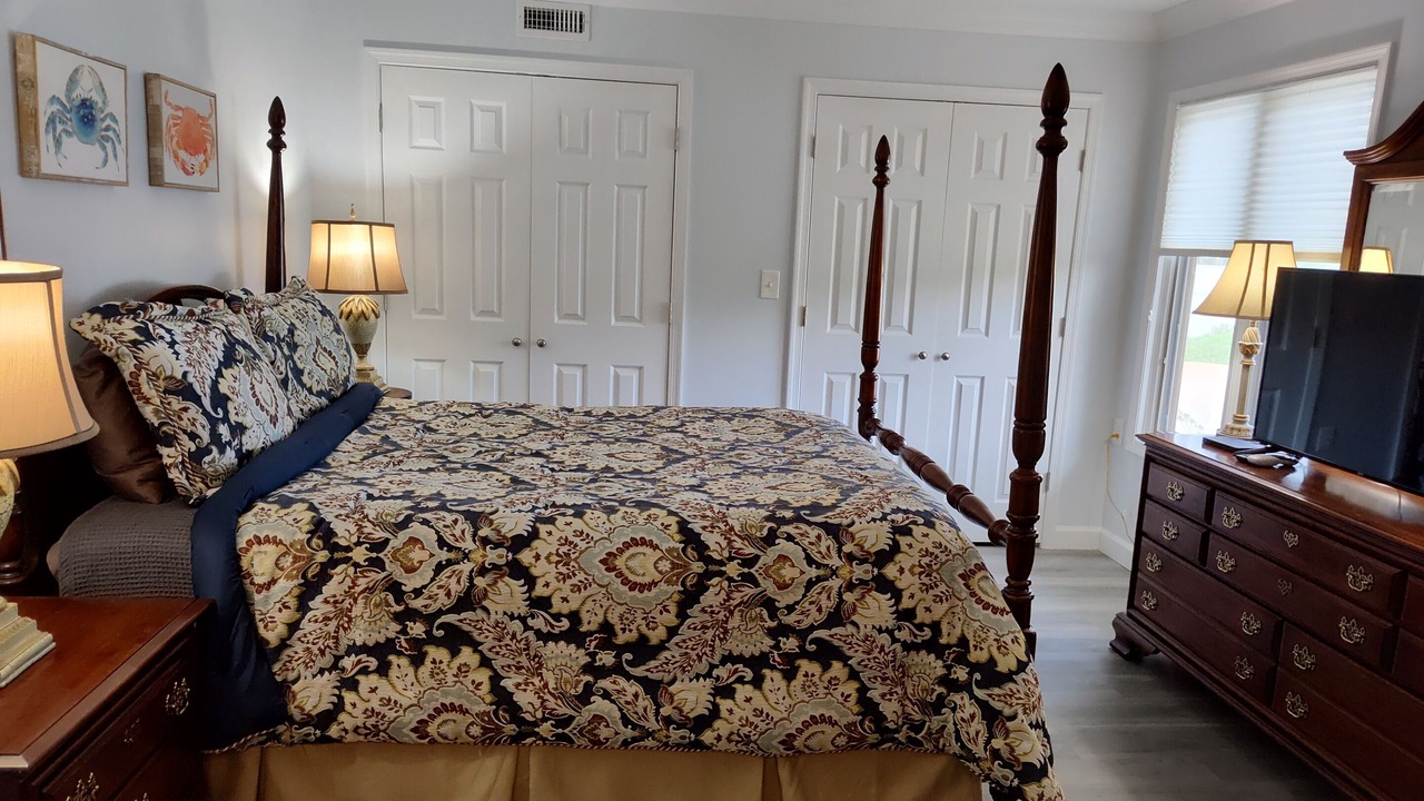 Photo of Bedroom in Marion Station