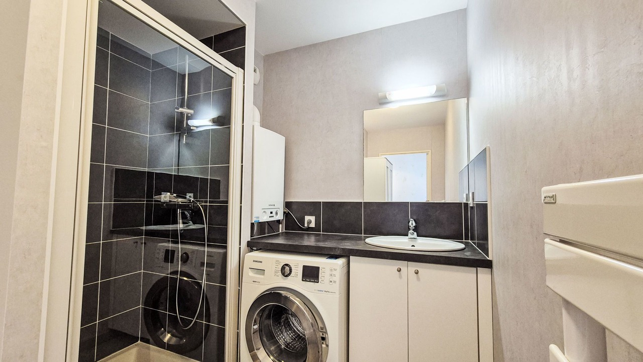Photo of Bathroom in Saint-Ideuc