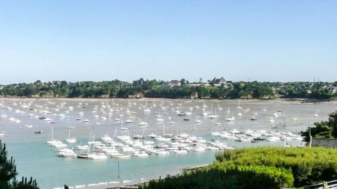 Photo of Others in Dinard
