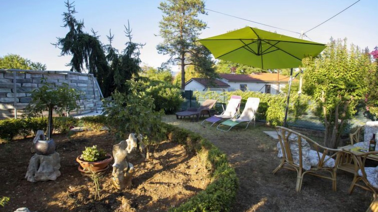 Photo of Outdoor in Pican