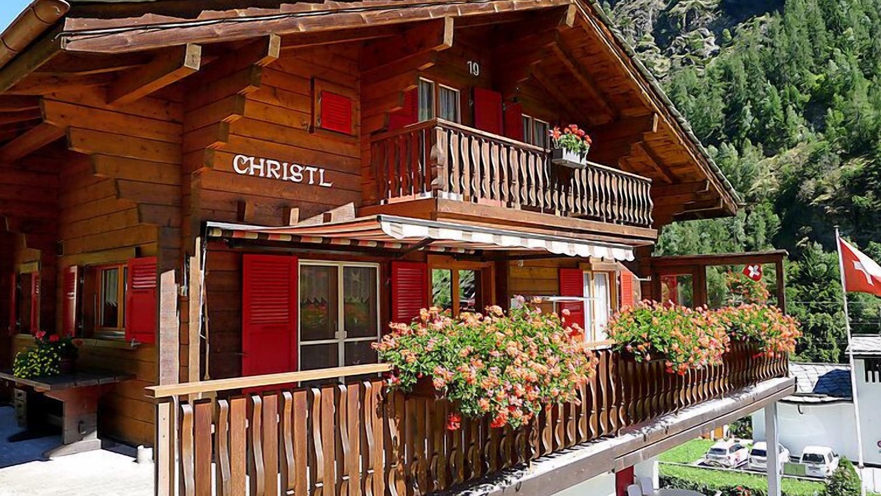 Photo of Outdoor in Embd