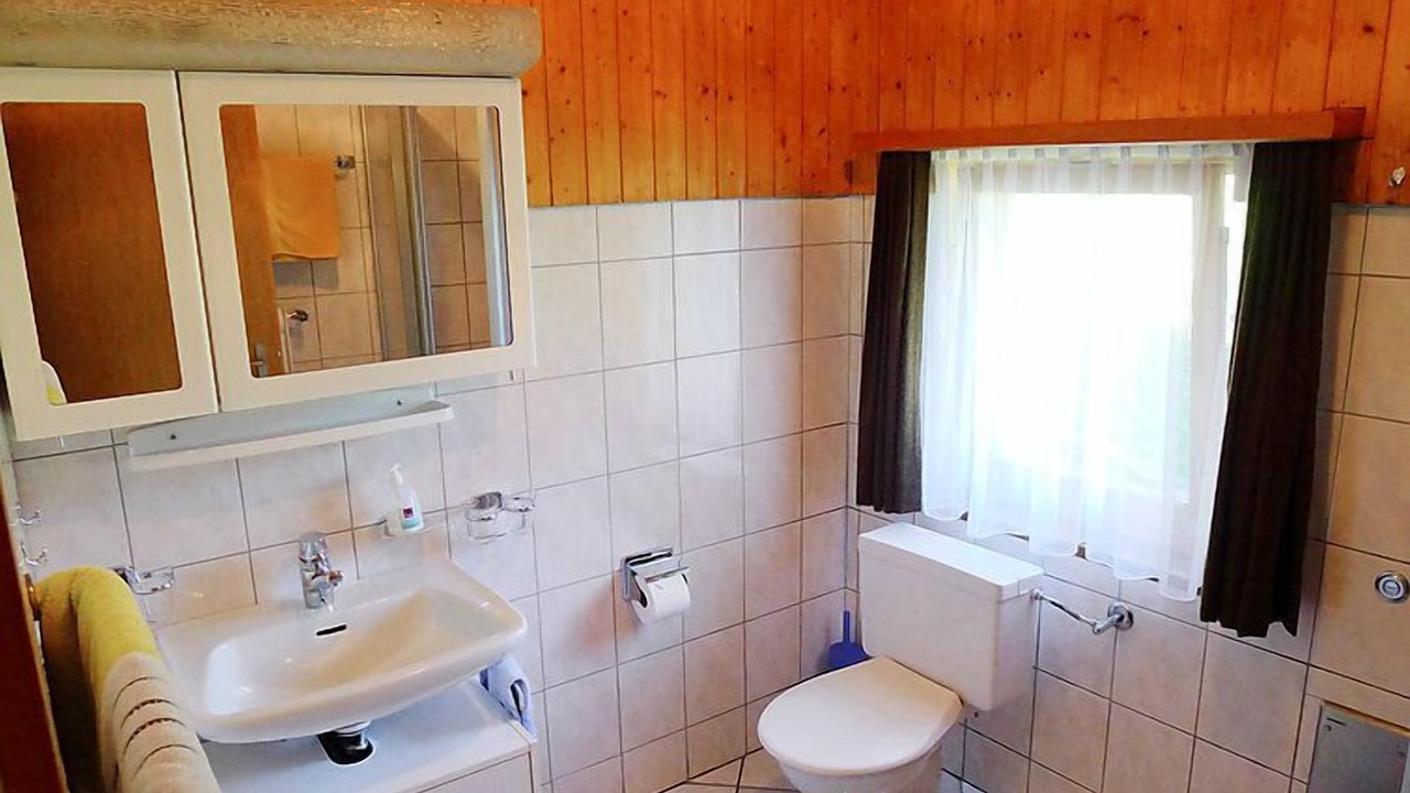 Photo of Bathroom in Embd