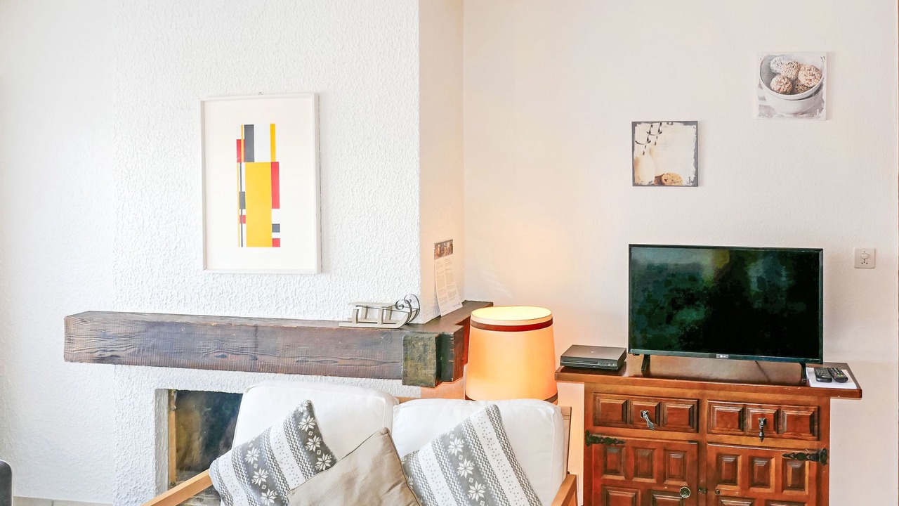 Photo of Livingroom in Saint-Pierre-de-Clages