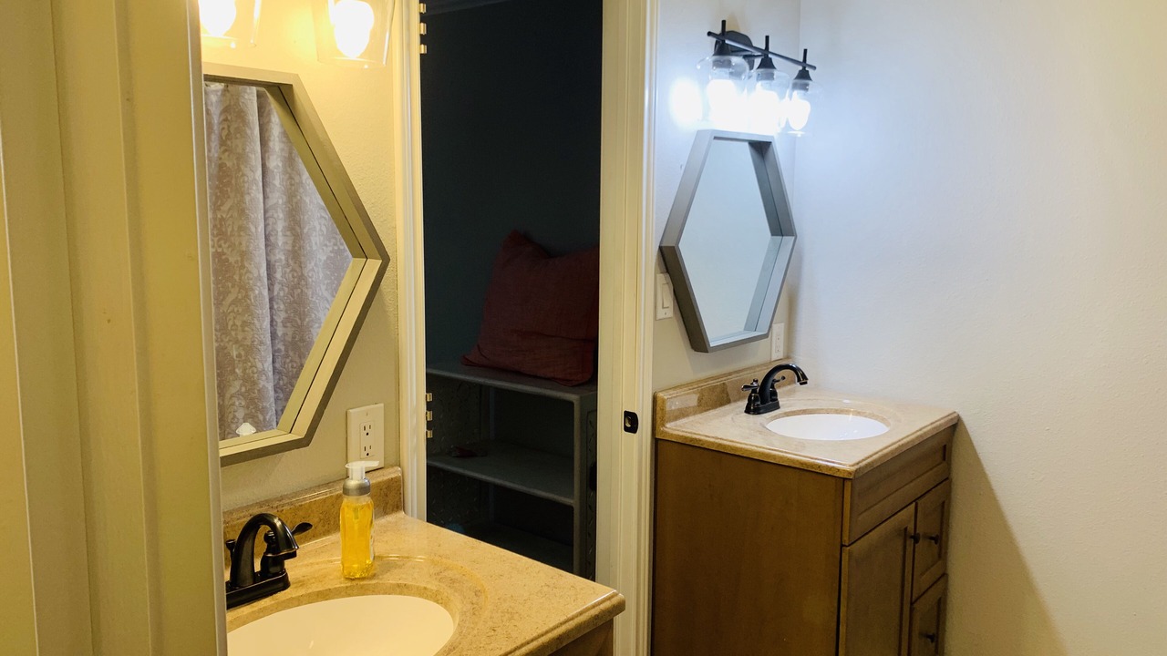 Photo of Bathroom in Durant