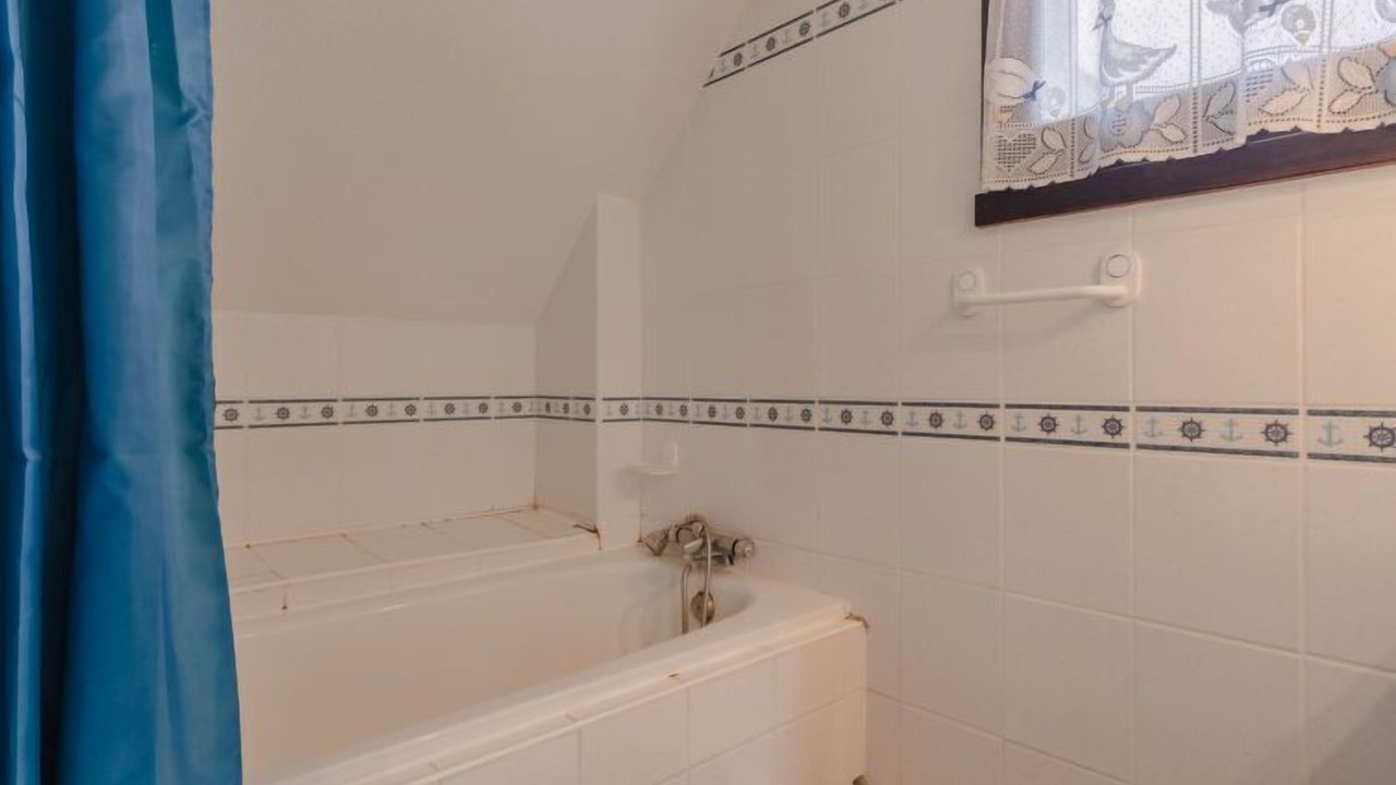 Photo of Bathroom in Cabourg