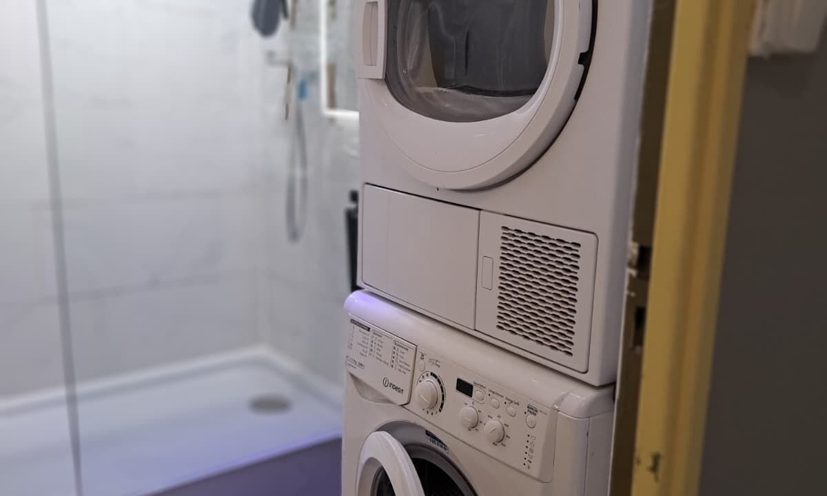 Photo of Others in Nimes