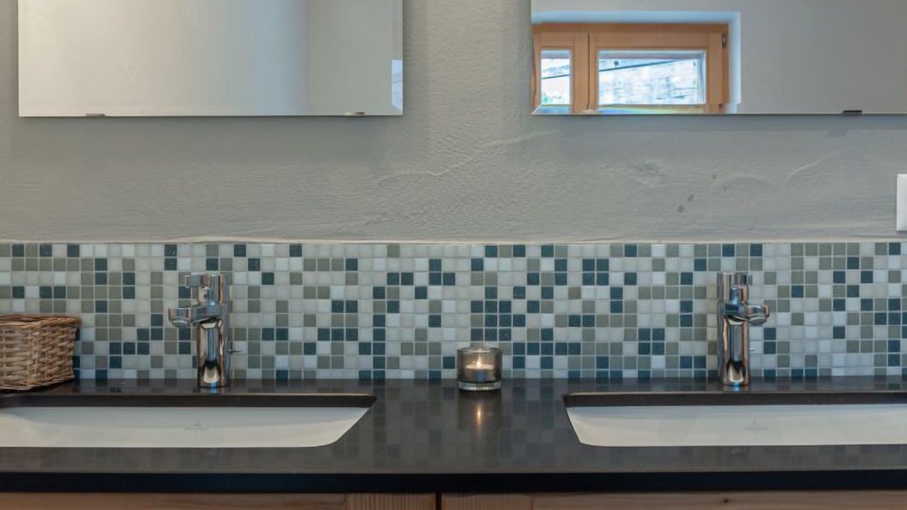 Photo of Bathroom in Saint-Pierre-de-Clages