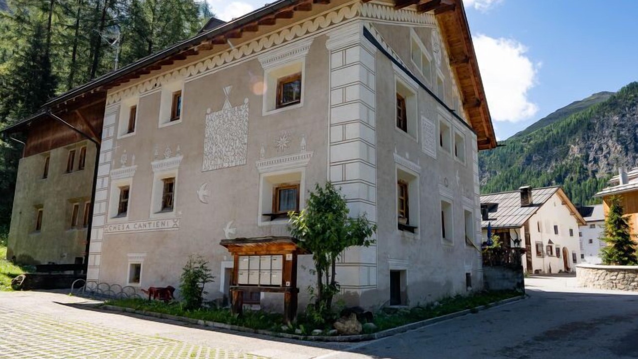 Photo of Others in La Punt-Chamues-ch