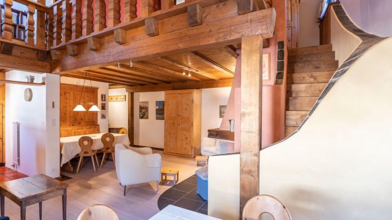 Photo of Livingroom in La Punt-Chamues-ch