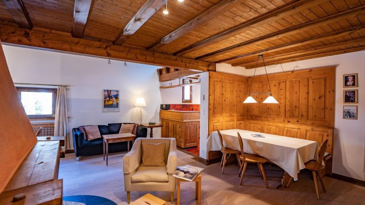 Photo of Livingroom in La Punt-Chamues-ch