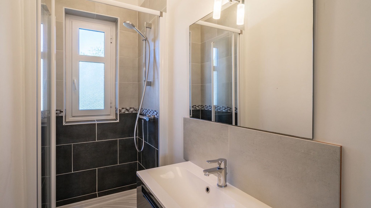 Photo of Bathroom in Saint-Palais-sur-Mer