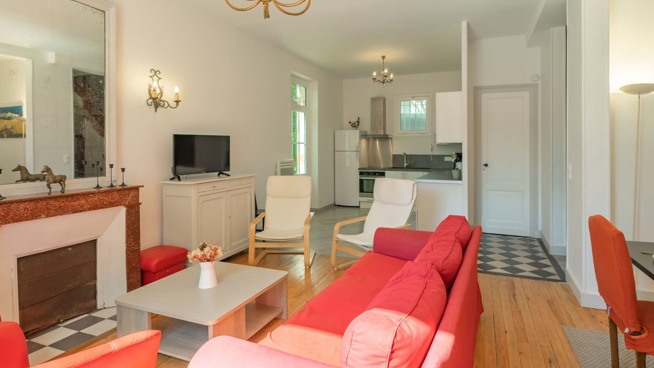 Photo of Bedroom in Saint-Palais-sur-Mer