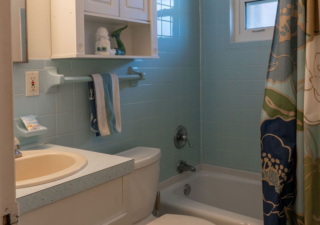 Photo of Bathroom in Englewood