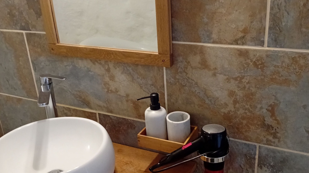 Photo of Bathroom in Azay-le-Rideau