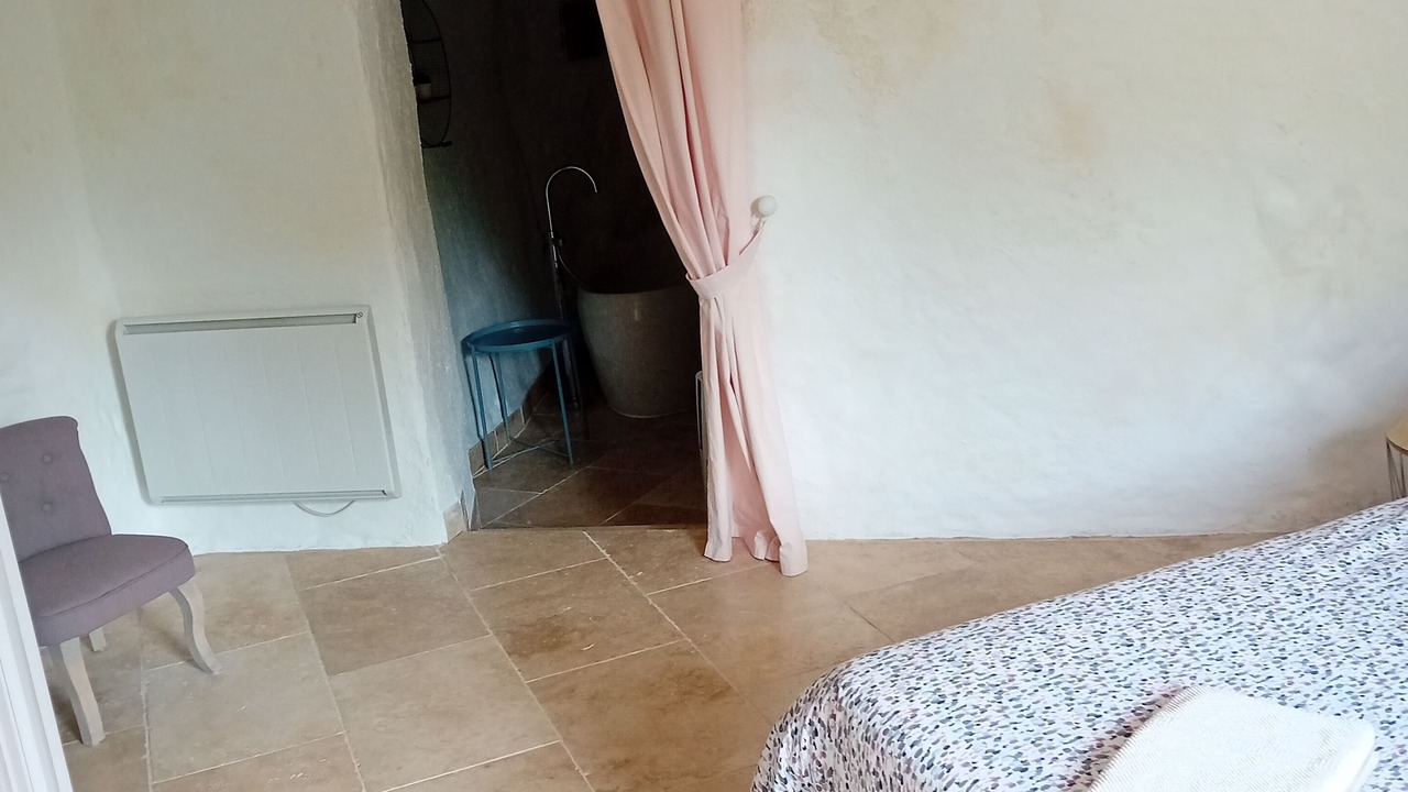 Photo of Bedroom in Azay-le-Rideau