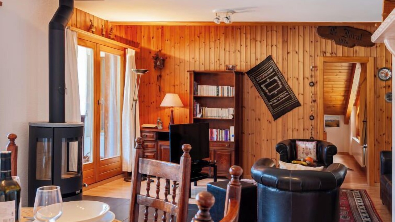 Photo of Livingroom in Saint-Pierre-de-Clages