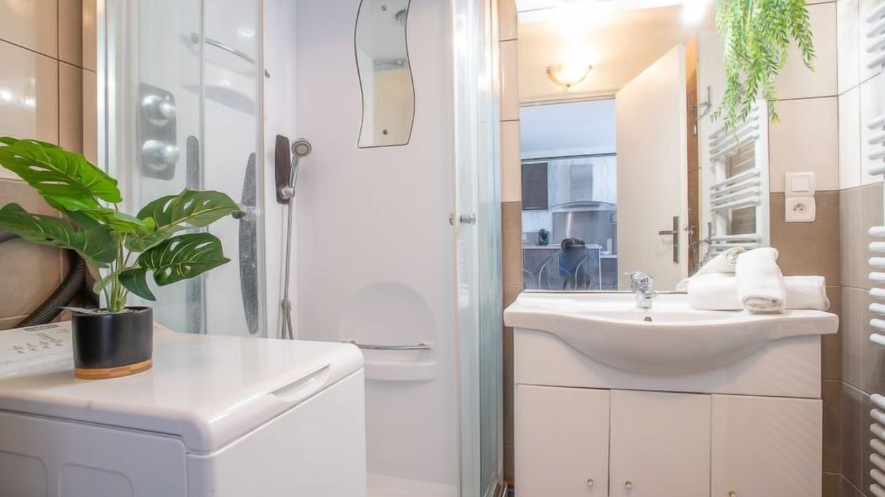 Photo of Bathroom in Mediterranee