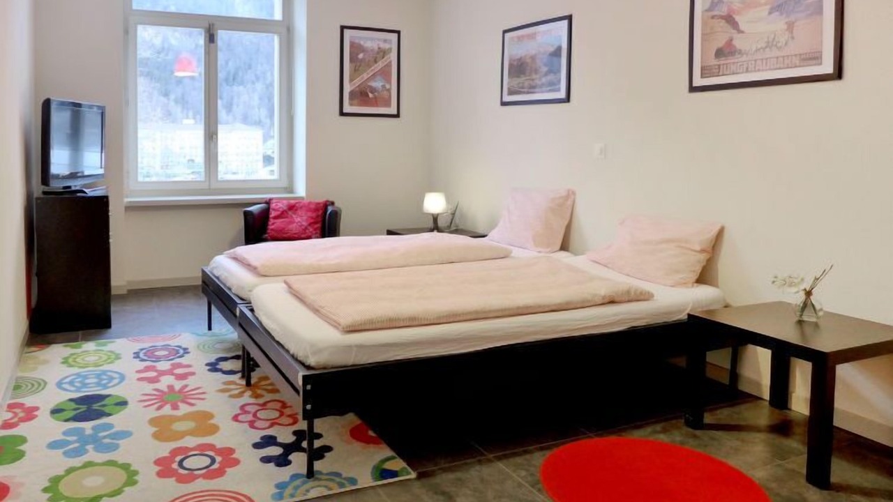 Photo of Others in Central Interlaken