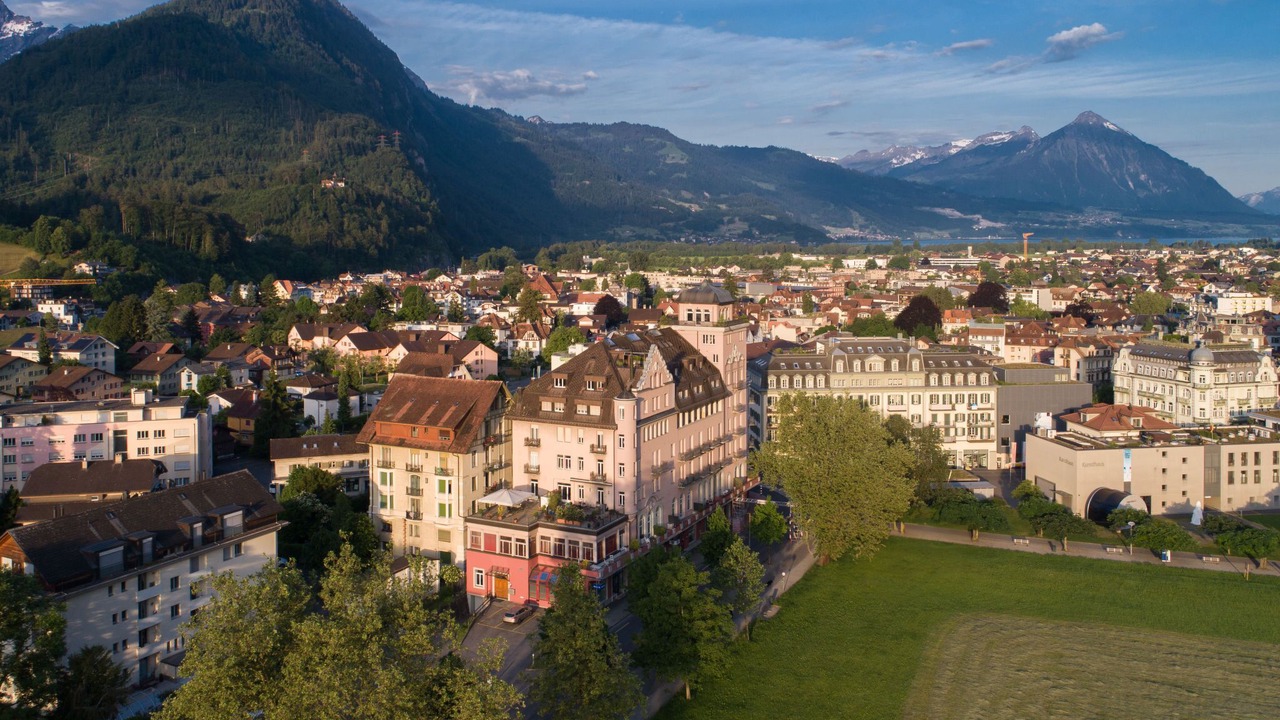 Photo of Others in Central Interlaken