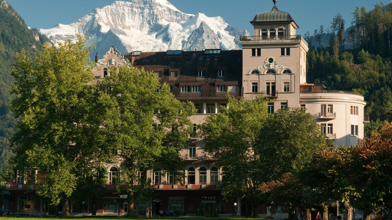 Photo of Others in Central Interlaken