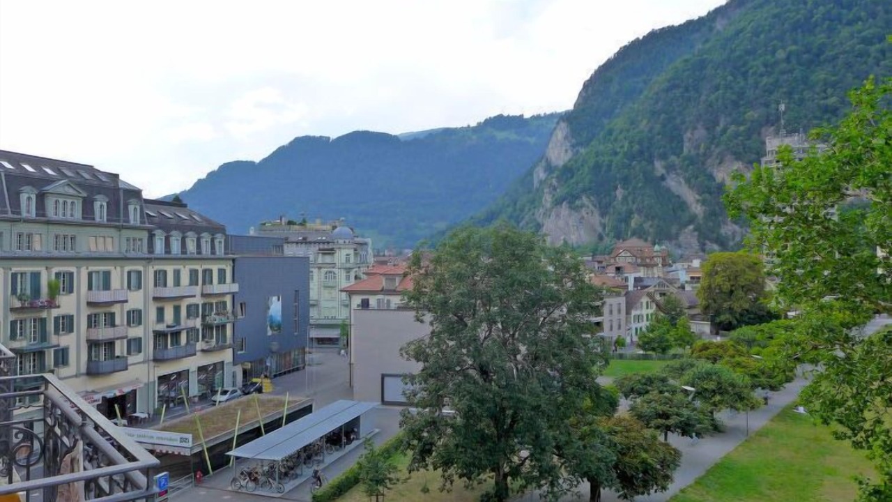 Photo of Others in Central Interlaken