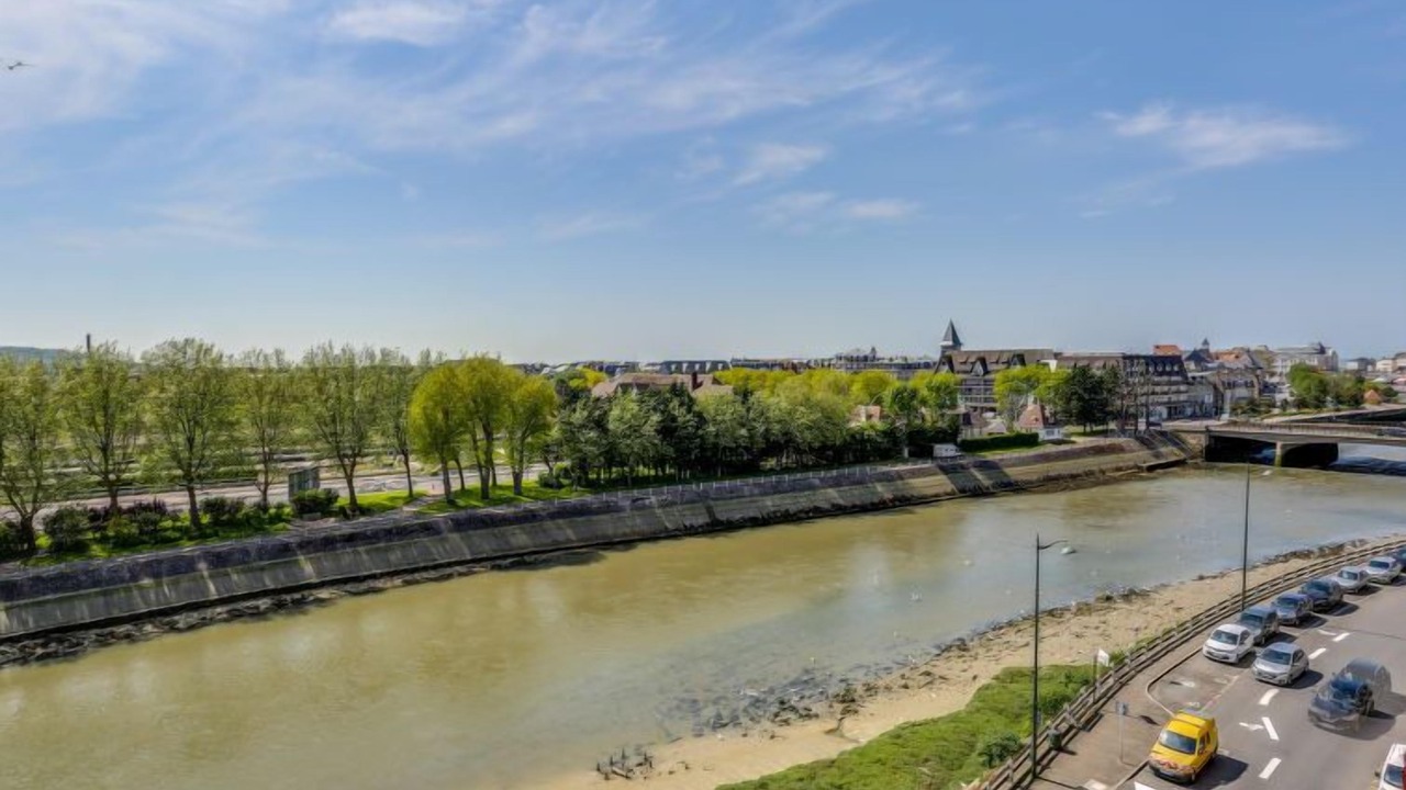 Photo of Others in Trouville-sur-Mer