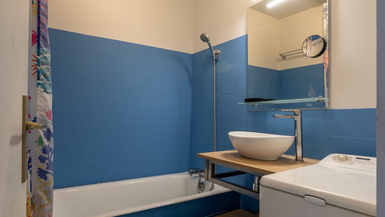 Photo of Bathroom in Trouville-sur-Mer