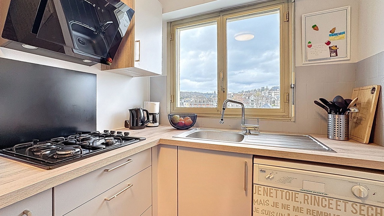 Photo of Bedroom in Trouville-sur-Mer