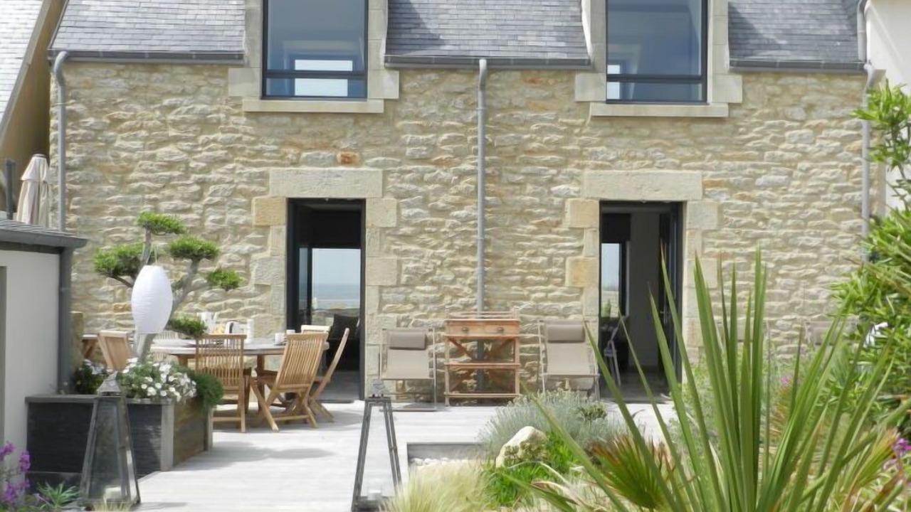 Photo of Others in Saint-Guenole