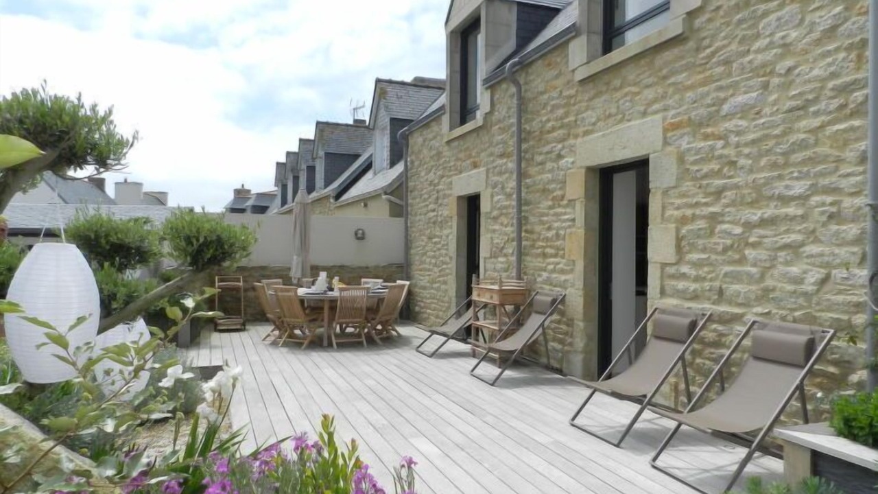 Photo of Others in Saint-Guenole