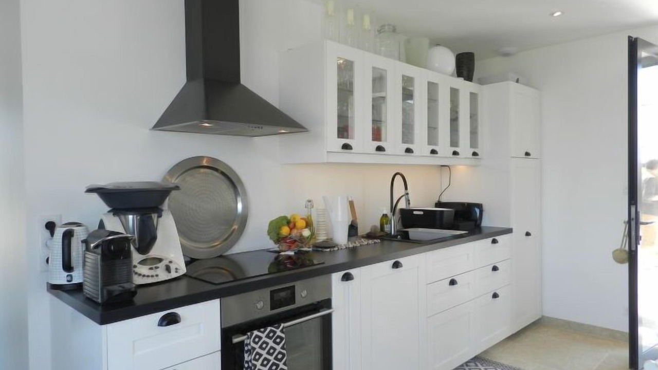 Photo of Bedroom in Saint-Guenole