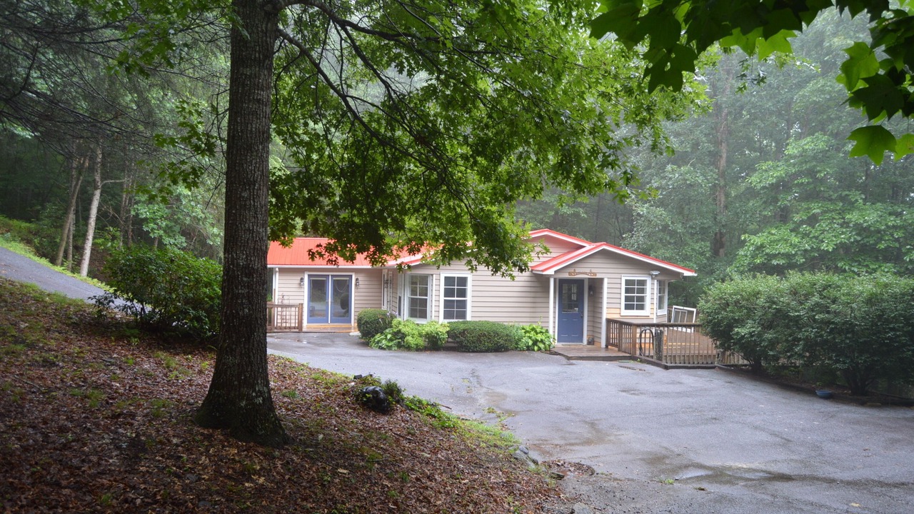 Photo of Outdoor in Sapphire
