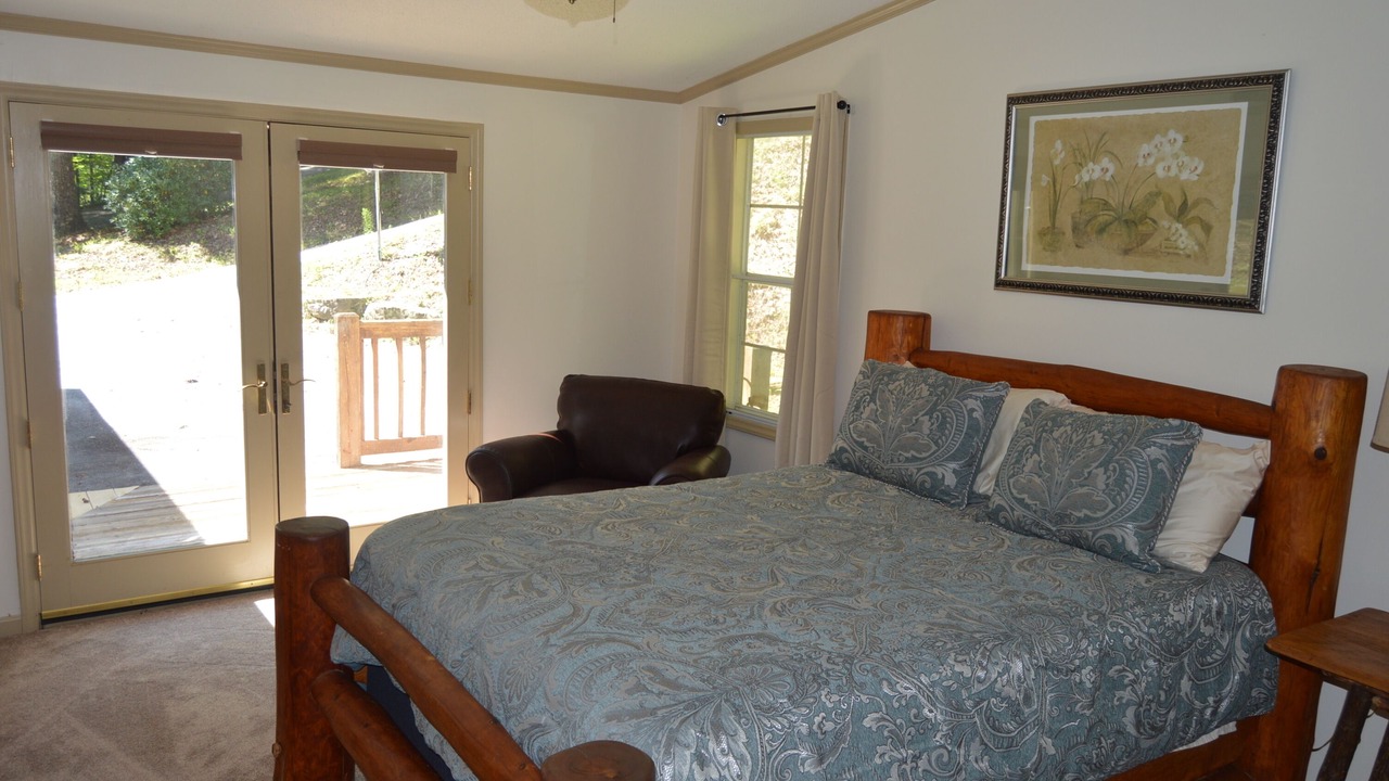 Photo of Bedroom in Sapphire