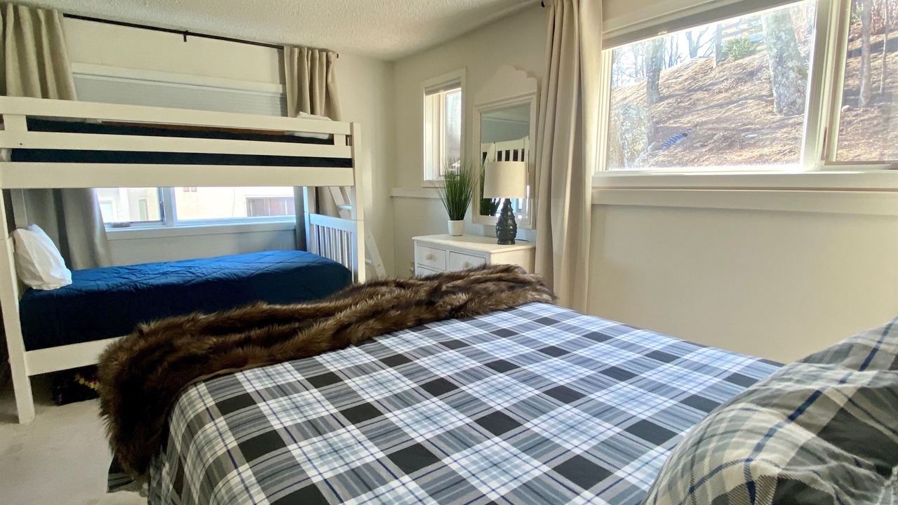 Photo of Bedroom in Nellysford