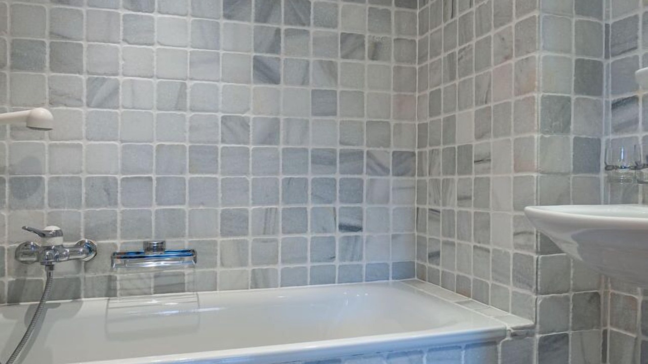 Photo of Bathroom in Saint-Pierre-de-Clages