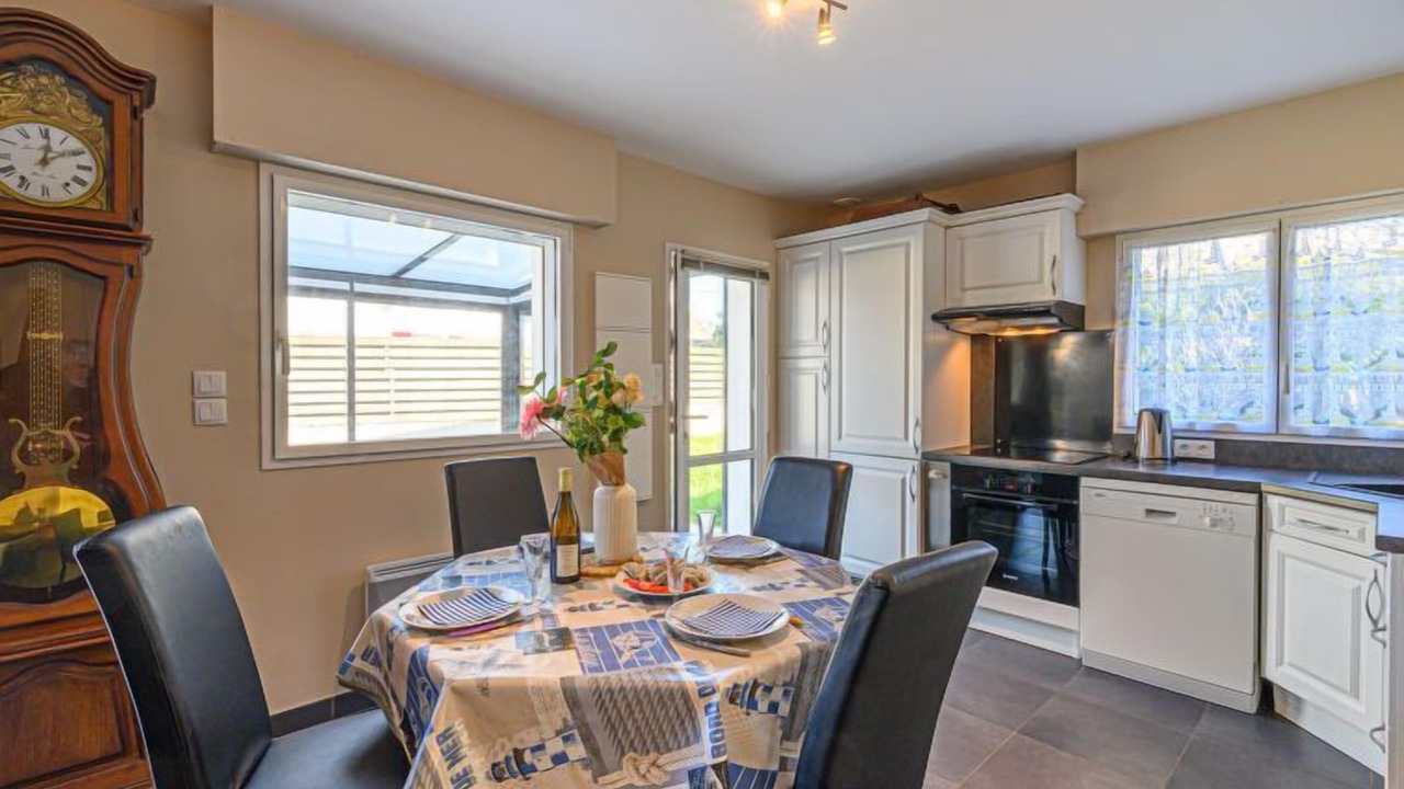 Photo of Bedroom in Saint-Pierre-Quiberon