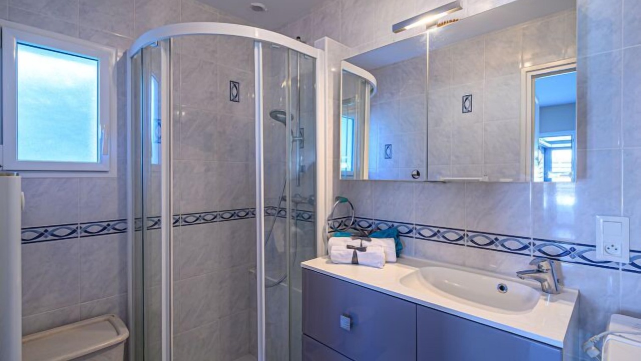 Photo of Bathroom in Saint-Pierre-Quiberon