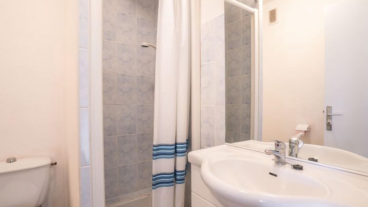 Photo of Bathroom in La Jetee