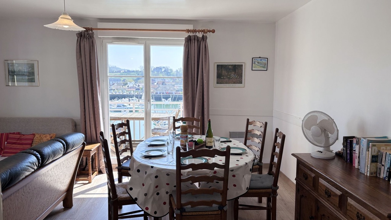 Photo of Bedroom in Port Guillaume