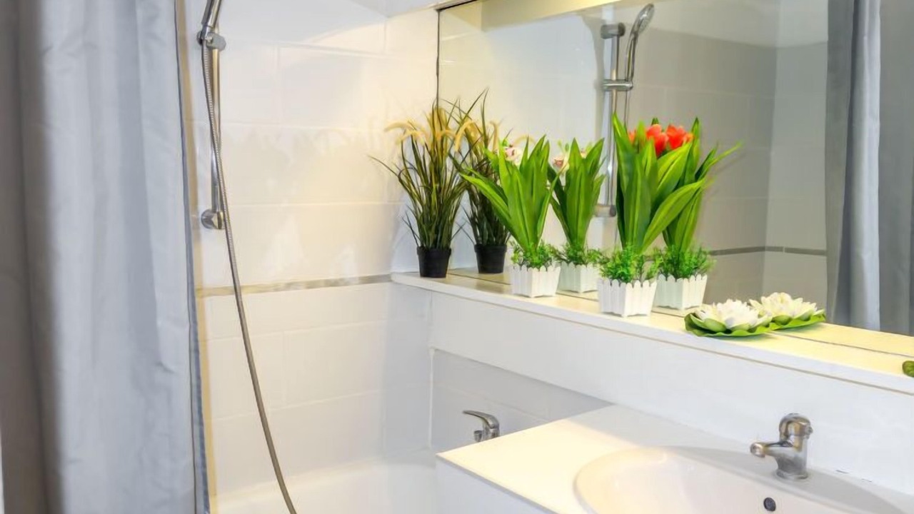 Photo of Bathroom in Deauville